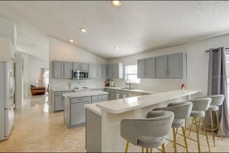 739 Delancey Dr in Davenport, FL - Building Photo - Building Photo