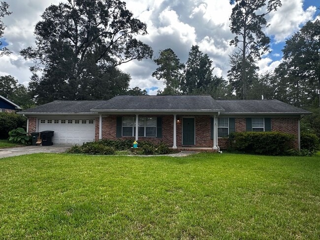 property at 1917 Rhonda Dr