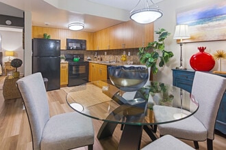 Fairway View in Hialeah, FL - Building Photo - Building Photo