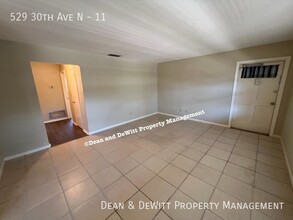 529 30th Ave N in St. Petersburg, FL - Building Photo - Building Photo