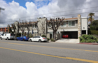 4405 Ventura Canyon Ave in Sherman Oaks, CA - Building Photo - Primary Photo