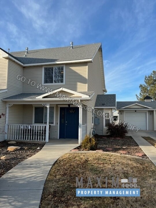 1151 Inverness Way in Fruita, CO - Building Photo