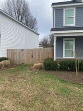565 W Cato Springs Rd in Fayetteville, AR - Building Photo - Building Photo