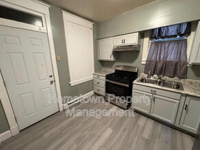 1818 Walnut St in Harrisburg, PA - Building Photo - Building Photo