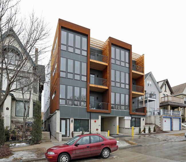 Jackson Apartments in Milwaukee, WI - Building Photo - Building Photo
