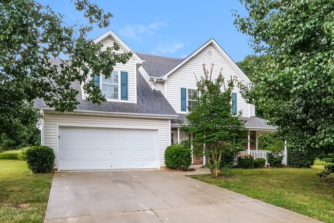 717 White Dove Dr