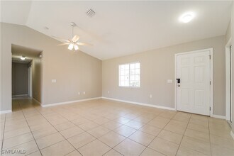 6100 Deer Run Rd in North Port, FL - Building Photo - Building Photo