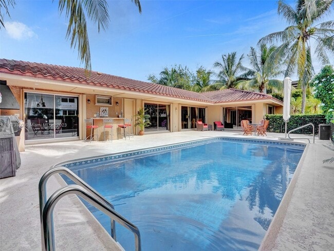property at 2460 Del Lago Dr