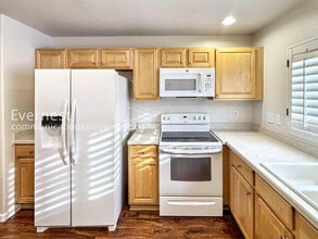 6249 Trailhead Rd in Littleton, CO - Building Photo - Building Photo