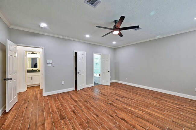 property at 17907 Pelican Way Rd