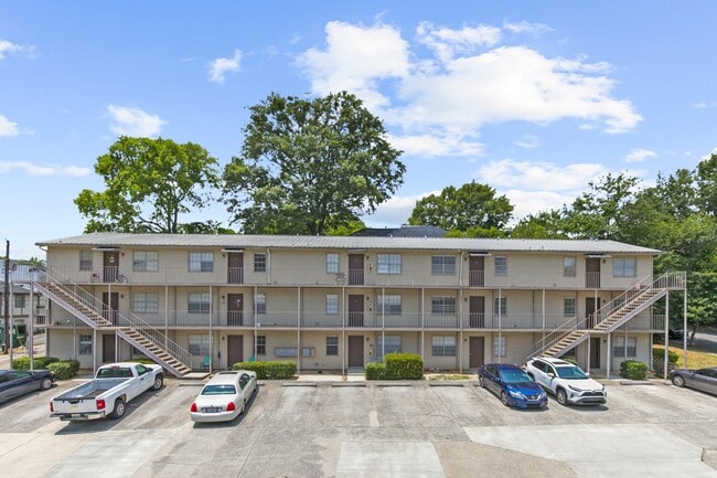 Piedmont Terrace in Birmingham, AL - Foto de edificio - Building Photo