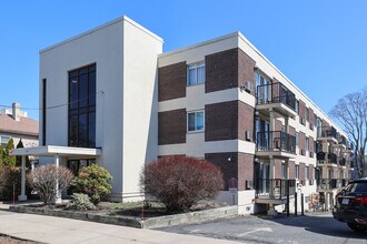 245 Lafayette St in Salem, MA - Foto de edificio - Primary Photo