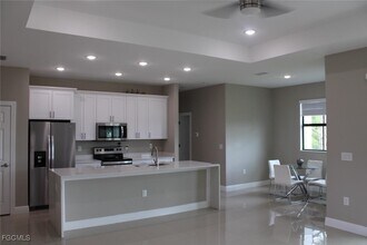 2908 9th St SW in Lehigh Acres, FL - Building Photo - Building Photo