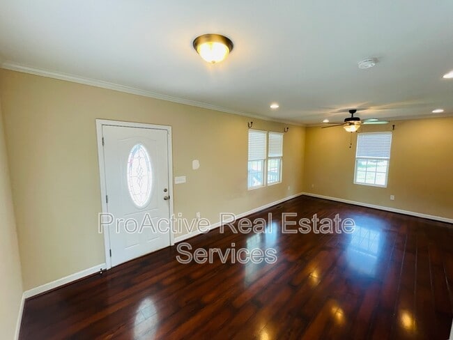 1818 Canton Ave in Norfolk, VA - Building Photo - Building Photo
