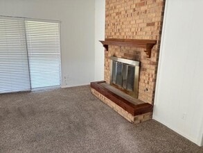 2133 El Dorado Way in Carrollton, TX - Building Photo - Building Photo