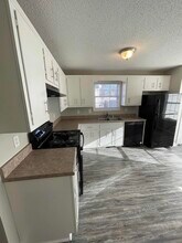 320 Donna Dr in Clarksville, TN - Building Photo - Building Photo