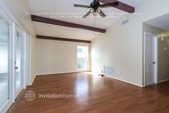 11377 Brookgreen Dr in Tampa, FL - Building Photo - Building Photo