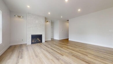 3811 Boulder Ridge Dr in Champaign, IL - Building Photo - Building Photo