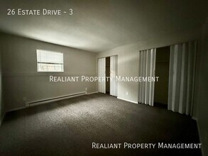 26 Estate Dr in Amelia, OH - Building Photo - Building Photo