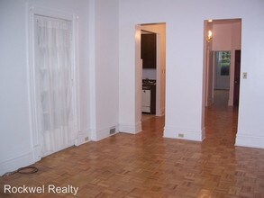 5431 Howe St in Pittsburgh, PA - Foto de edificio - Building Photo