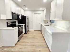 132 Haven Dr in Melbourne, FL - Building Photo - Building Photo