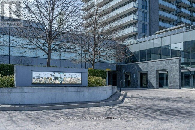 65 Oneida Crescent in Richmond Hill, ON - Building Photo - Building Photo