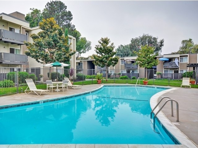 Turnleaf Apartments in San Jose, CA - Building Photo