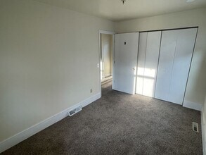 1154 High in Oshkosh, WI - Building Photo - Building Photo