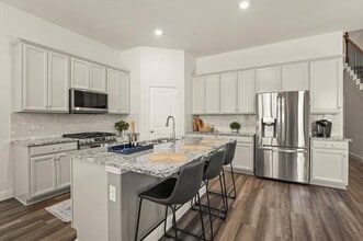 7424 Palisades Dr in Rowlett, TX - Building Photo - Building Photo