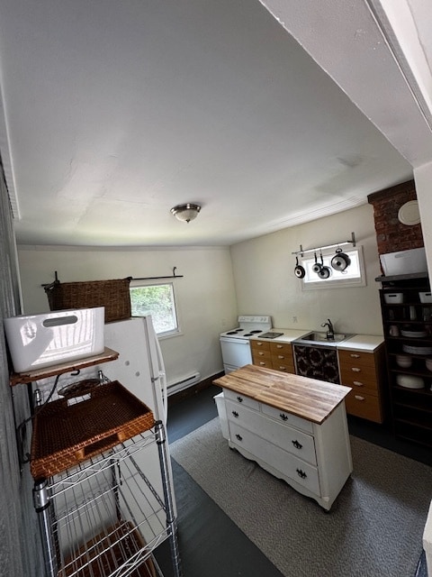 26 Meredith St, Unit ApartmentA in Delhi, NY - Foto de edificio - Building Photo