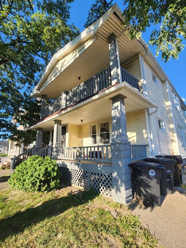 property at 3659 E 116th St
