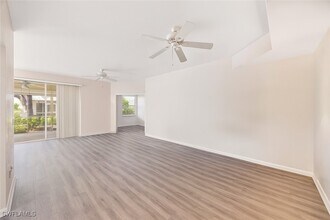 7822 Gardner Dr in Naples, FL - Building Photo - Building Photo