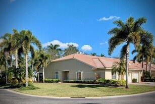 9391 Bridgeport Dr in West Palm Beach, FL - Building Photo