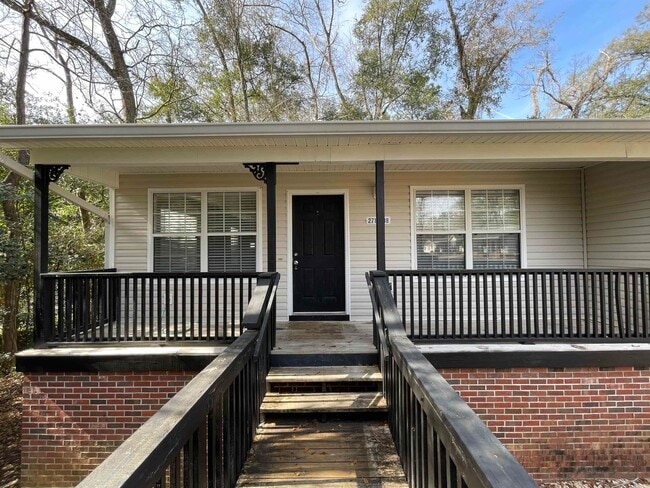 property at 2719 W Tharpe St