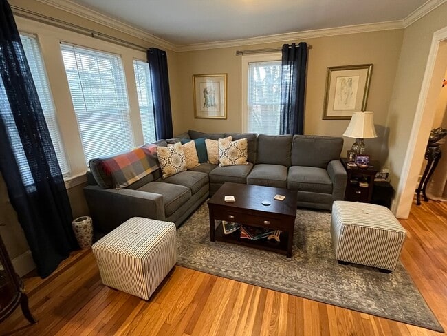 61 Warren St in Watertown, MA - Building Photo - Building Photo