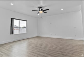 711 W 660 S in Tooele, UT - Building Photo - Building Photo