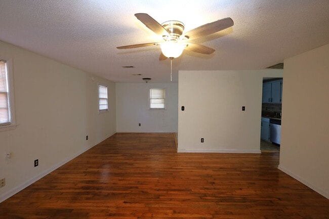 5023 Cedar St in Valdosta, GA - Building Photo - Building Photo