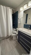 2121 Ala Wai Blvd in Honolulu, HI - Building Photo - Building Photo