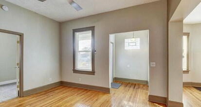 1028 N 33rd St in Omaha, NE - Building Photo - Building Photo