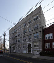 121-125 Beach St in Jersey City, NJ - Building Photo