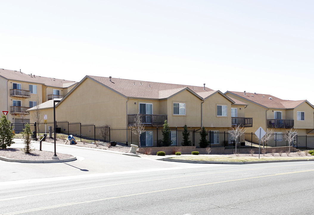 Cima Vista Condos/Townhomes in Colorado Springs, CO - Building Photo