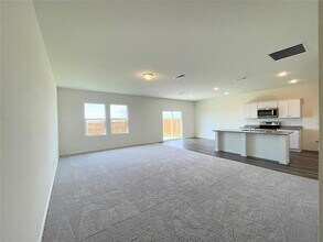 1702 Chapel Hl Rd in Princeton, TX - Building Photo - Building Photo