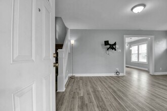 626 E Jenkins Ave in Columbus, OH - Building Photo - Building Photo