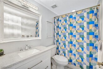 613 Windsor Sq in Naples, FL - Building Photo - Building Photo