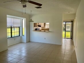680 SW Veronica Ave in Port St. Lucie, FL - Building Photo - Building Photo