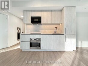 35 Parliament St in Toronto, ON - Building Photo - Building Photo