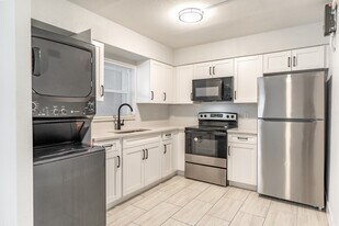 The Flats on 52nd in Tampa, FL - Building Photo