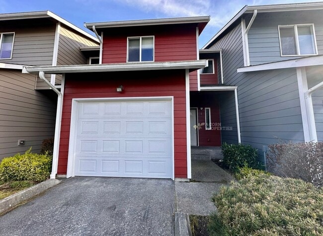 property at 563 NE Kettle St