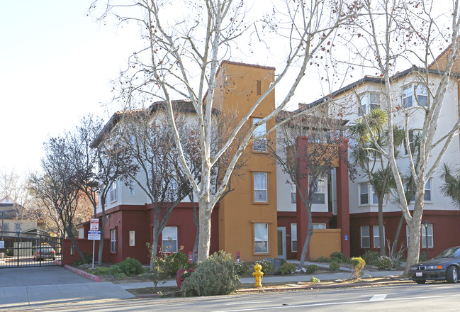 Plaza Maria Apartment in San Jose, CA - Building Photo - Building Photo