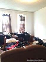 137 Park Dr, Unit 30 in Boston, MA - Building Photo